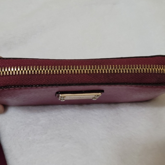 Wallet - Picture 4 of 10